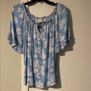 Chic Blue Floral Blouse with Ring Detail